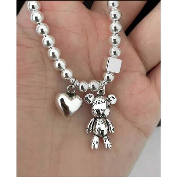 Teddy Bear Heart Bracelet - Picture 3 of 8